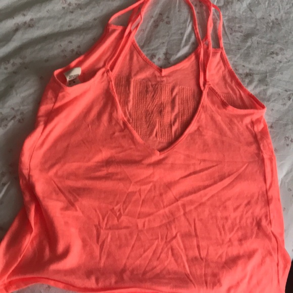 Tank top - Picture 2 of 3
